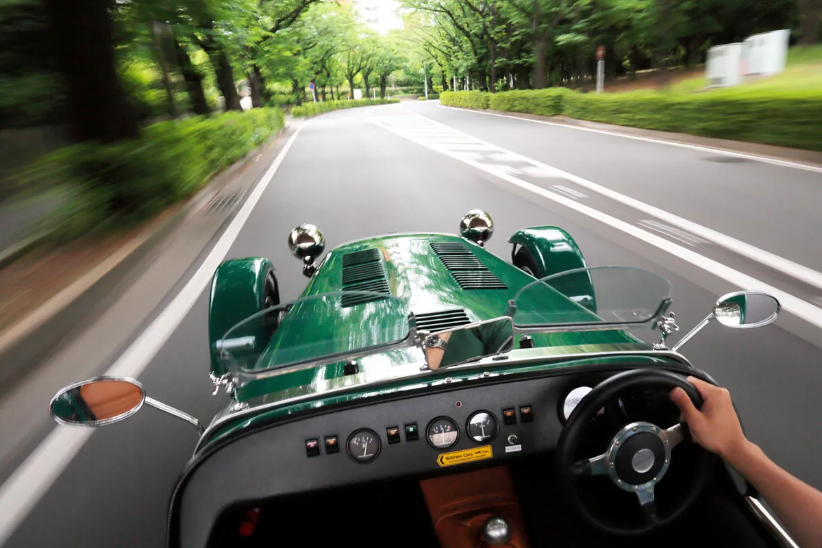 ブルックランズ・レーシングスクリーン - 走行