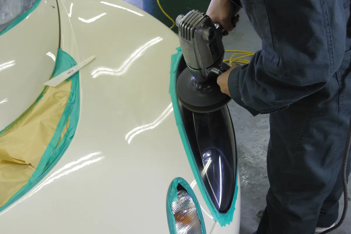 ヘッドライト・リフレッシュ作業③