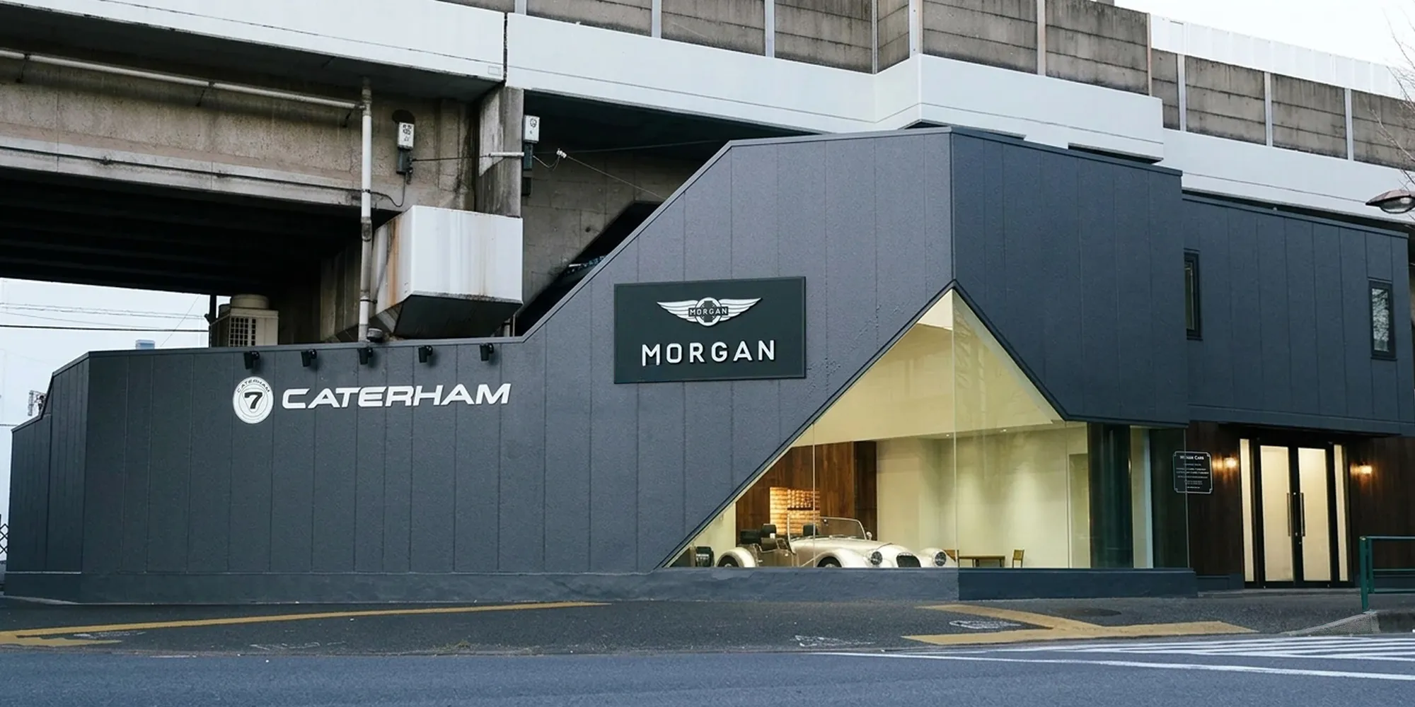 ショールーム