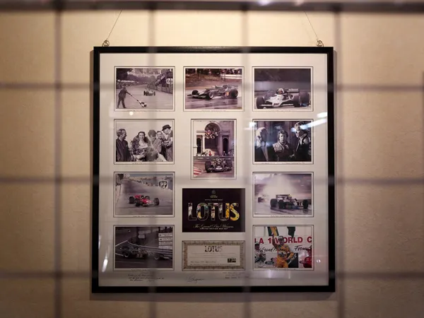 LOTUS エンジンルーム