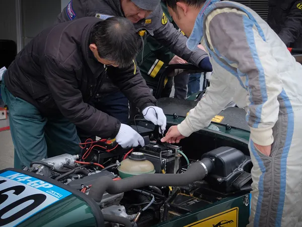 レースサポート