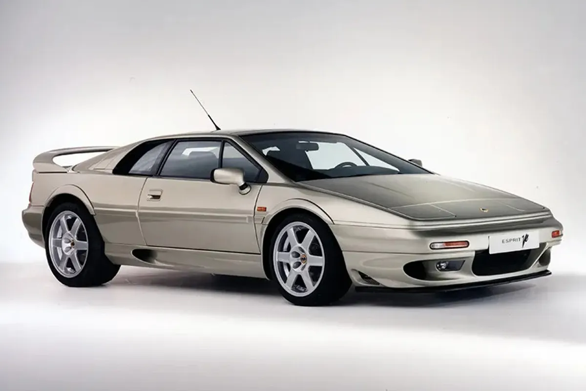 Lotus Esprit V8