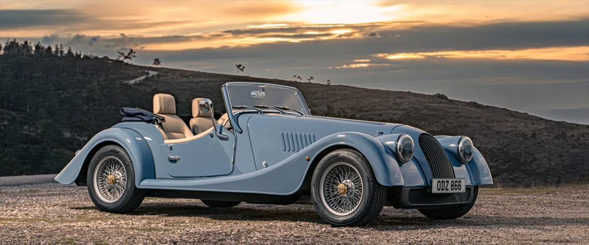 モーガン プラス フォー