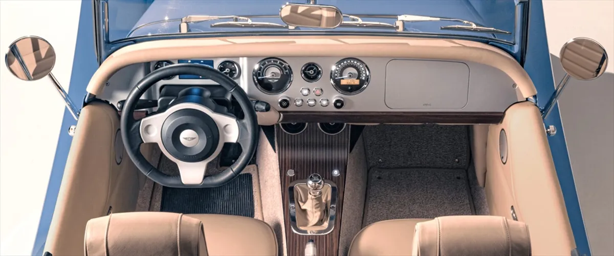 モーガン プラス フォー