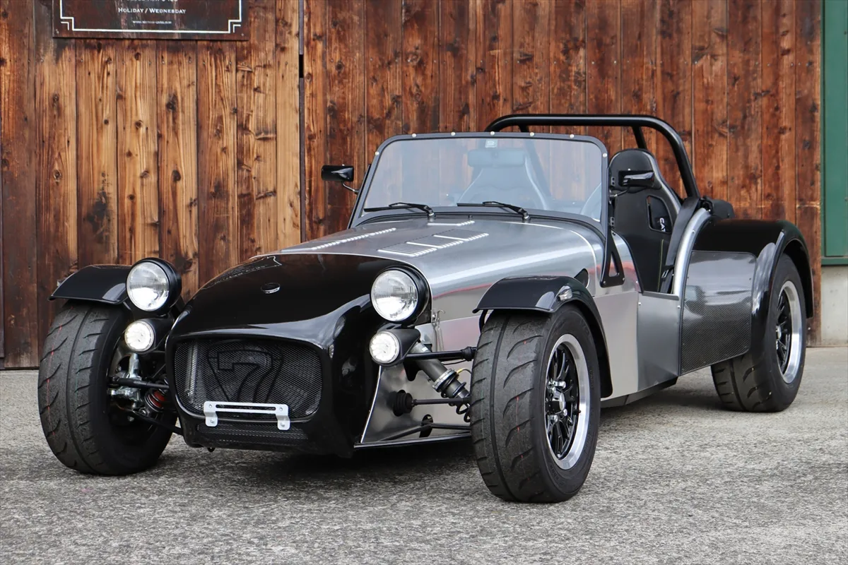 CATERHAM SUPER SEVEN 480 R アルミ×ブラック（未登録新車